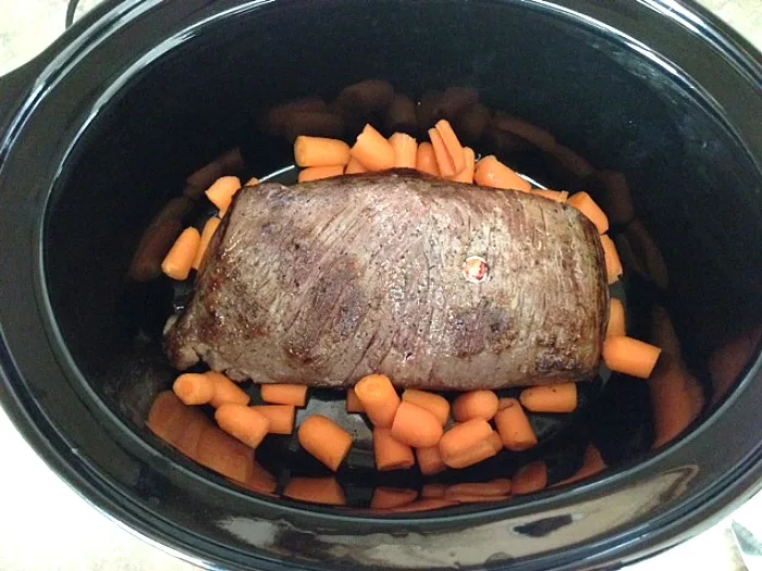 Slow Cooker Beef Pot Roast 