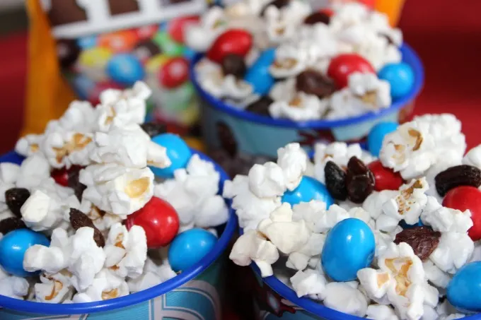 Captain-America-Popcorn-Snack