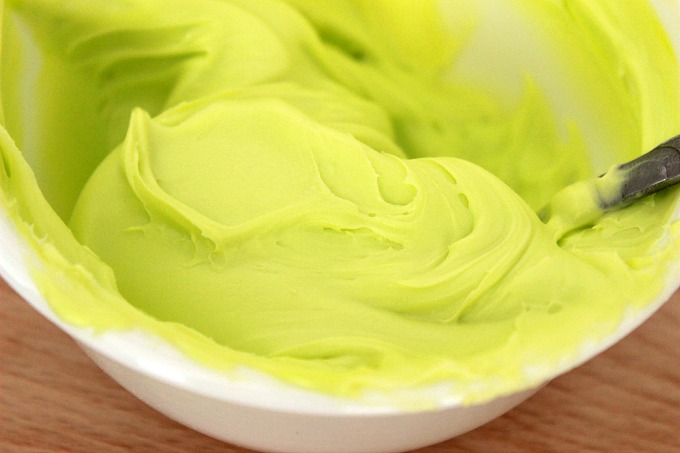 Lime-Green-Icing