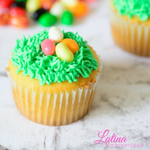 Easy Easter Egg Cupcakes. An easy and simple tutorial that will show you how to create Easter Egg Cupcakes that will impress your family and friends!