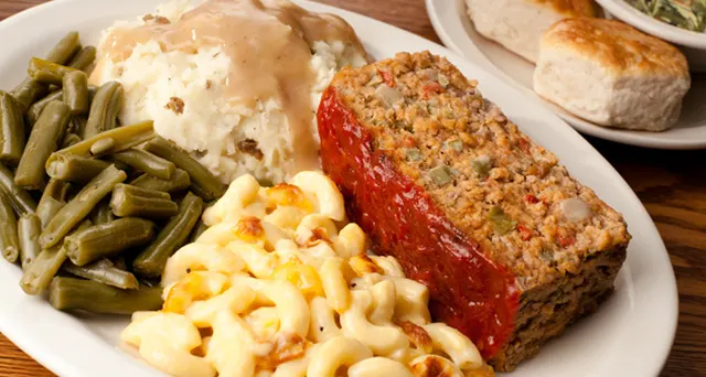 meatloaf-dinner-cracker-barrel