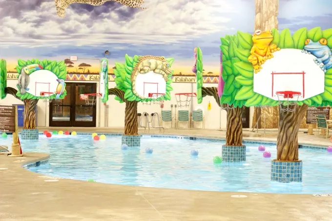 kalahari-resorts-basketball-pool