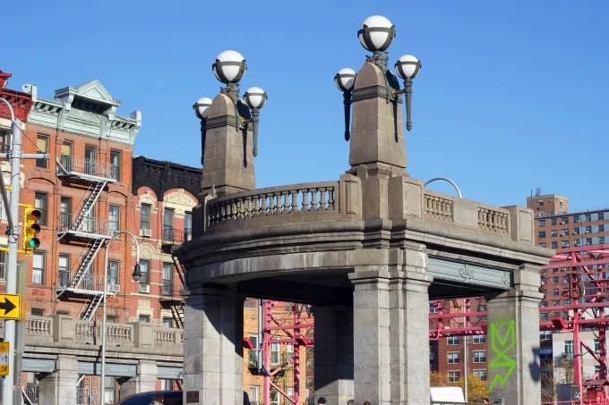 lower-east-side-brooklyn-bridge