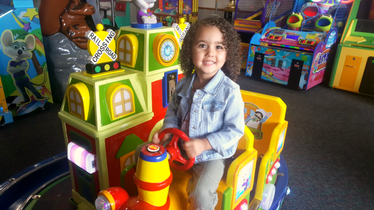 Celebrate 40 Years of Fun with Chuck E. Cheese’s!