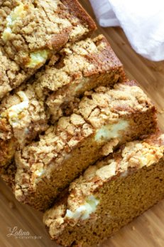 Cream Cheese Streusel Pumpkin Bread - The Latina Homemaker